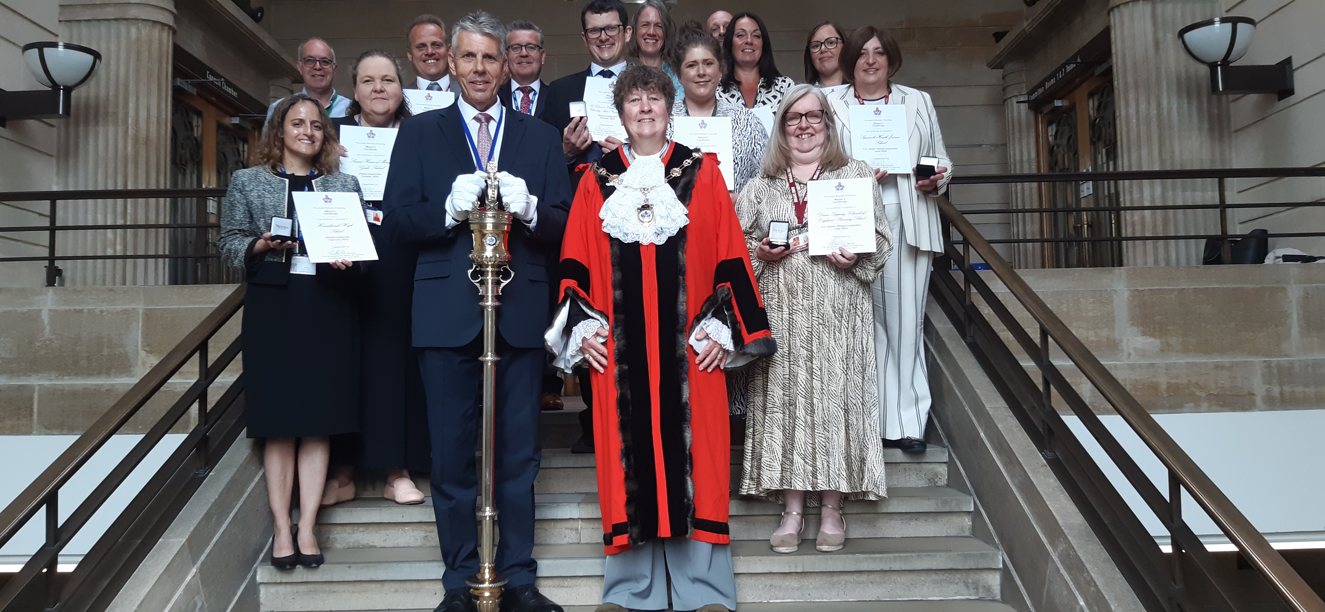Mayor hosts reception for schools