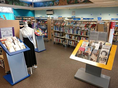 Gidea Park Library inside