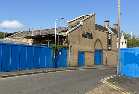 It will replace the existing derelict hall with a brand-new community hall at the Waterloo and Queen Street regeneration site in Romford.